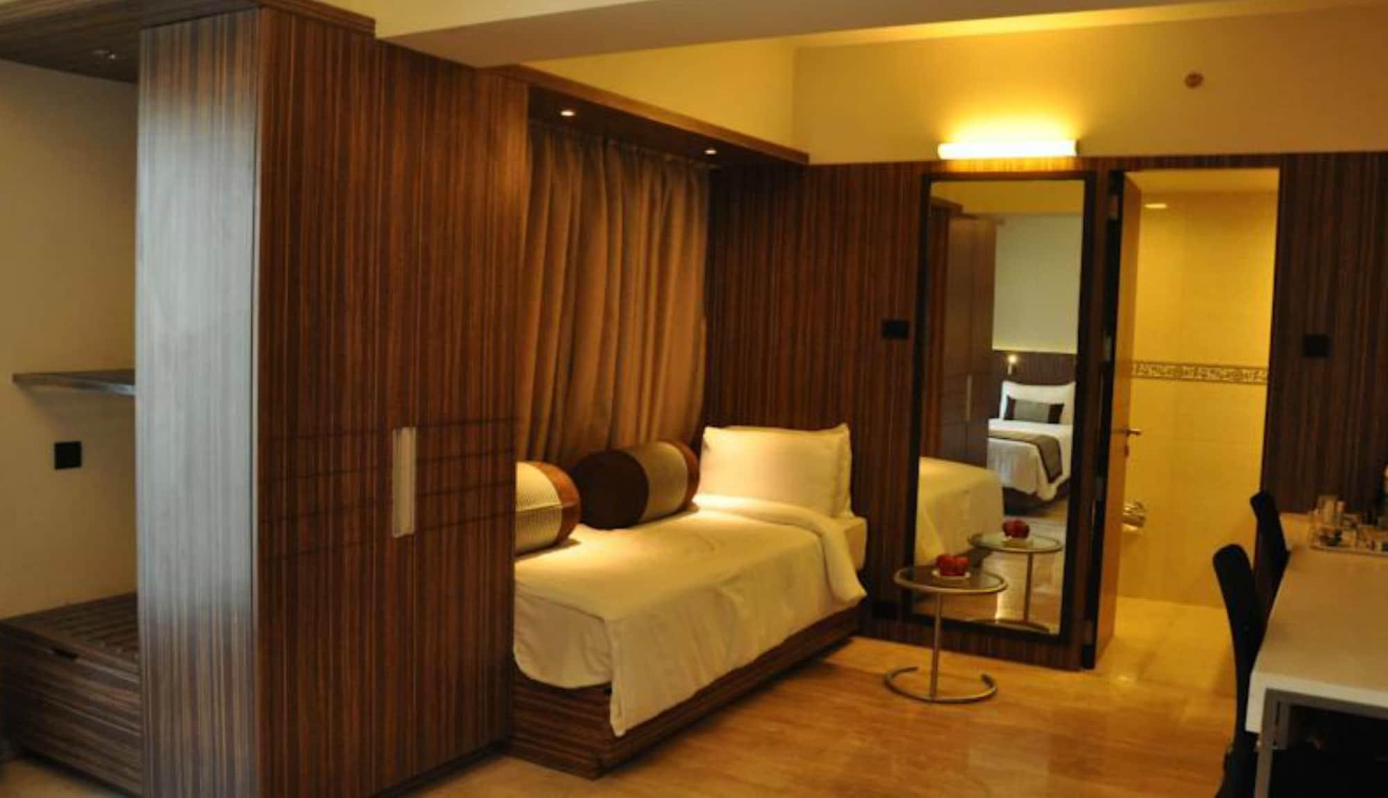 Residency Sarovar Portico Mumbai Exterior photo