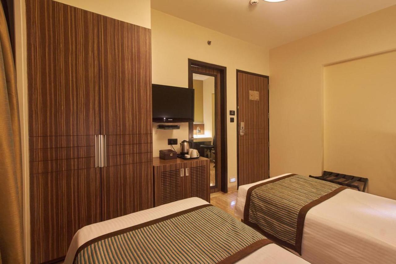 Residency Sarovar Portico Mumbai Exterior photo