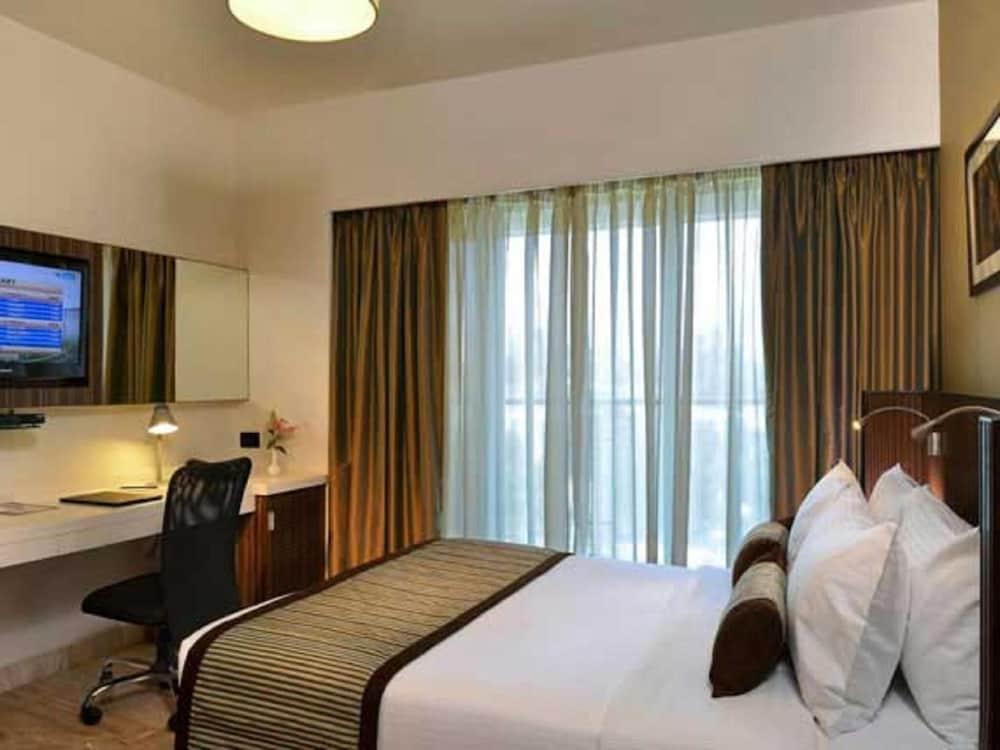 Residency Sarovar Portico Mumbai Exterior photo