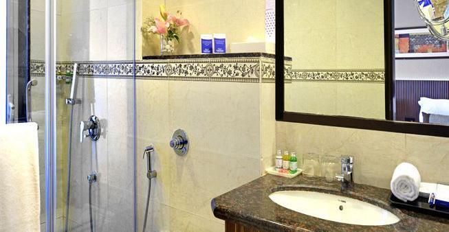 Residency Sarovar Portico Mumbai Exterior photo
