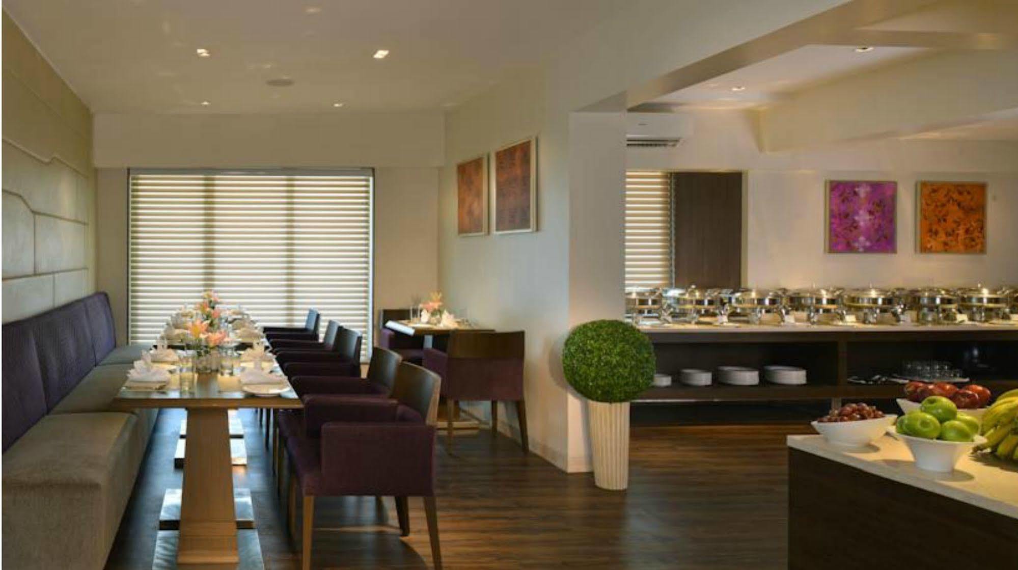 Residency Sarovar Portico Mumbai Exterior photo
