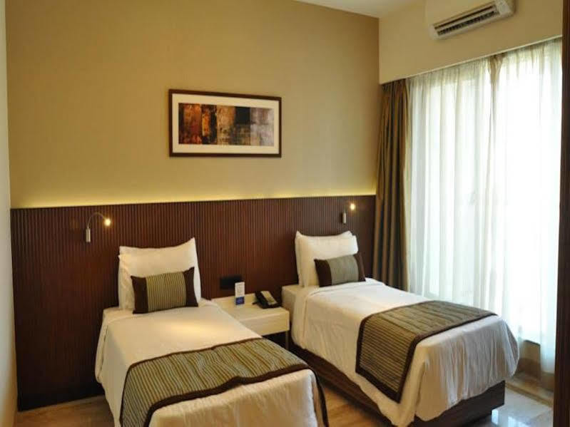 Residency Sarovar Portico Mumbai Exterior photo